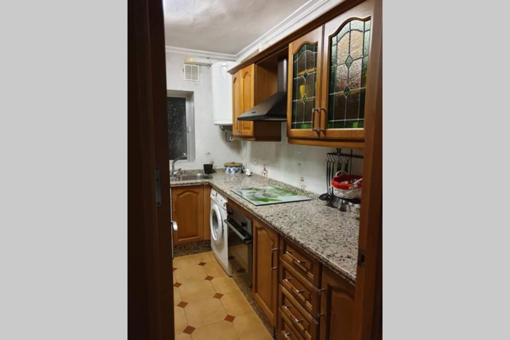Beautiful And Cozy Apartment In Seville. Dış mekan fotoğraf